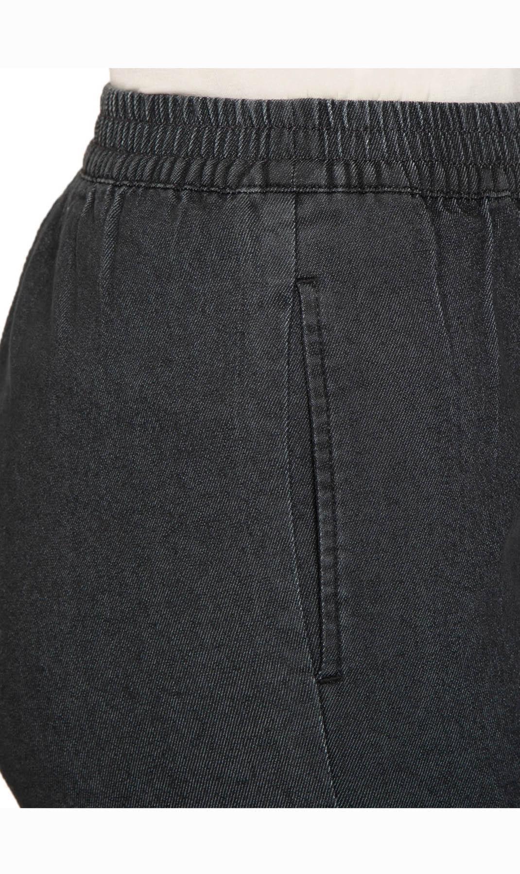 Women's Easy Pull on Bermuda Shorts in Denim and Twill 14
